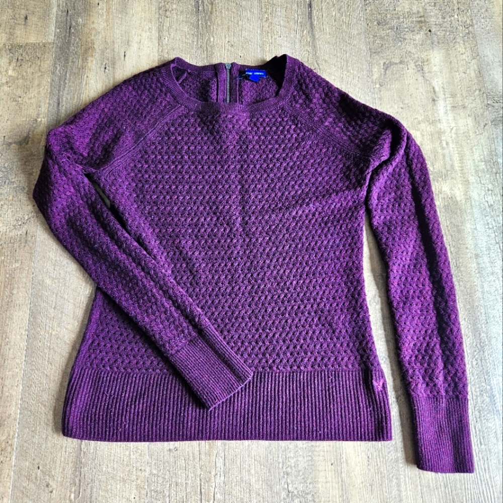 Women's American Eagle Burgundy Red Knit Crewneck Long Sleeve Sweater Small